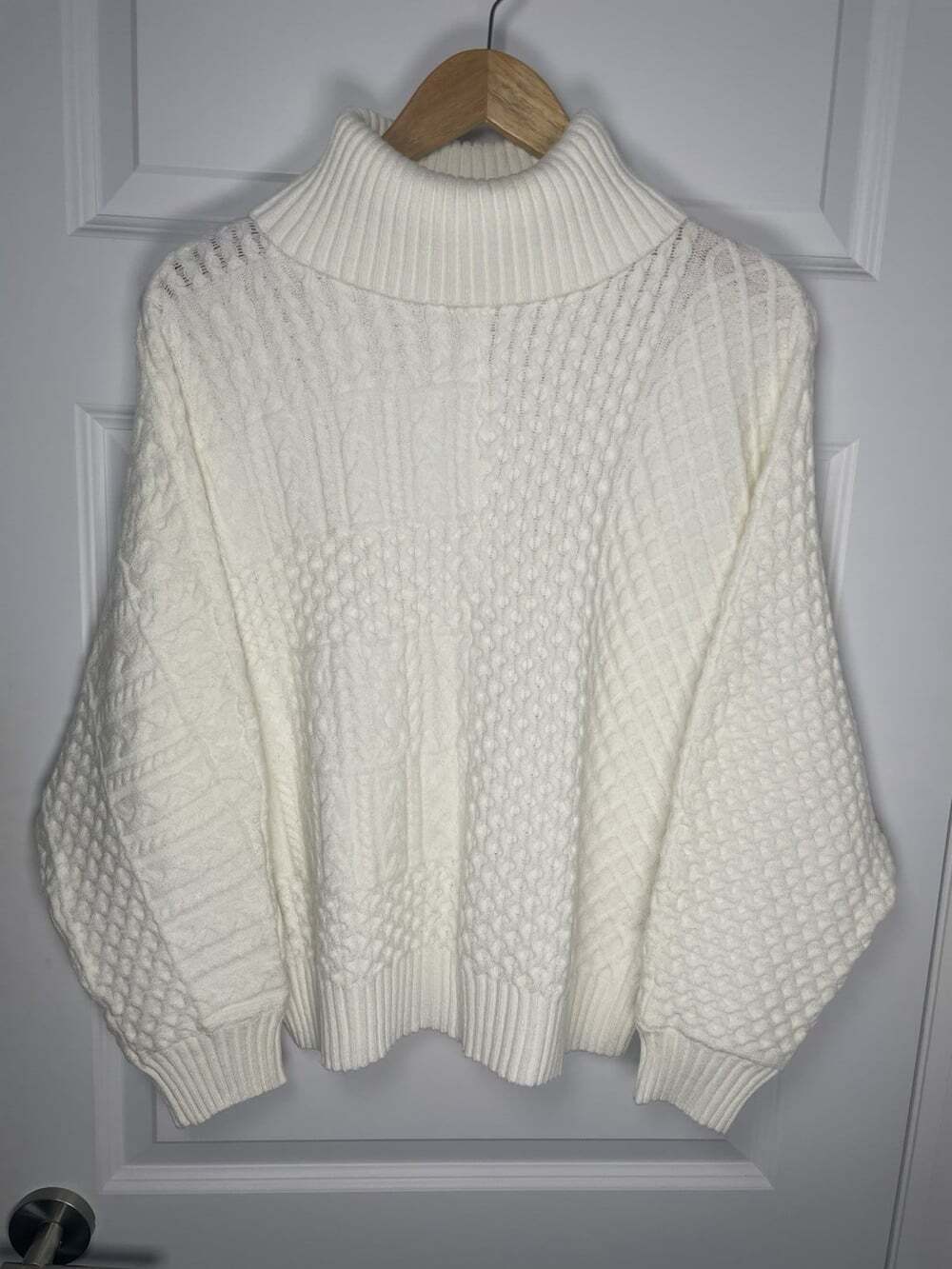 Truth By Republic Sweater Women XL Turtleneck Chunky Patchwork Cropped Boxy NWOT